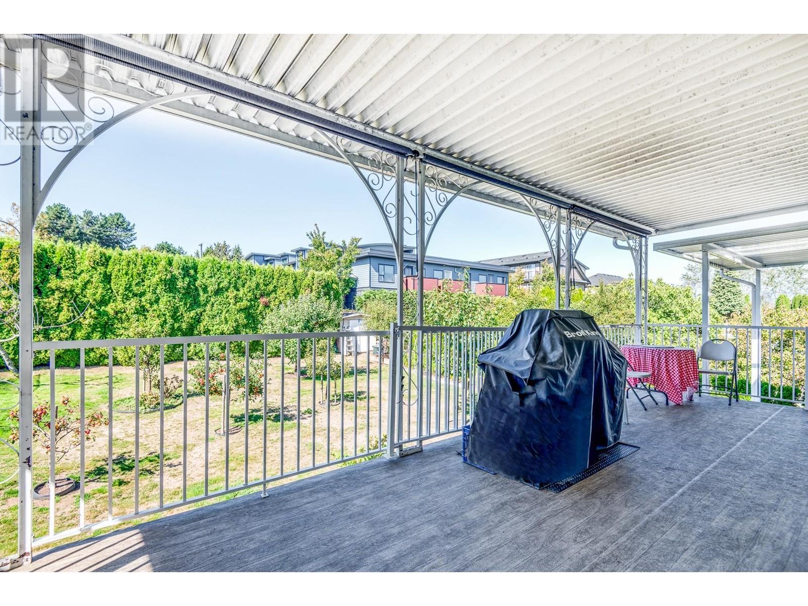 6593 Dufferin Avenue, Burnaby, British Columbia  V5H 3T2 - Photo 30 - R2814972