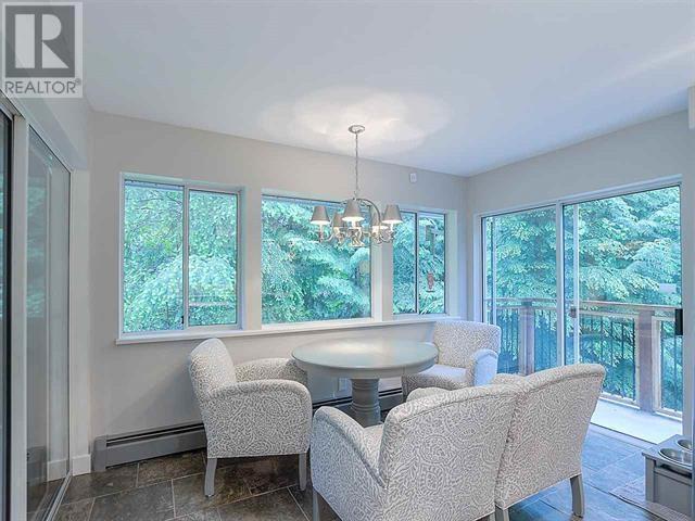 27740 Sayers Crescent, Maple Ridge, British Columbia  V2W 1N4 - Photo 8 - R2812671