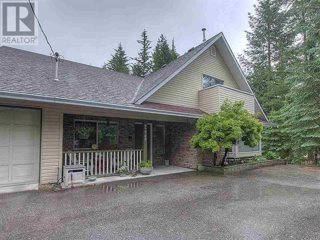 27740 Sayers Crescent, Maple Ridge, British Columbia  V2W 1N4 - Photo 2 - R2812671
