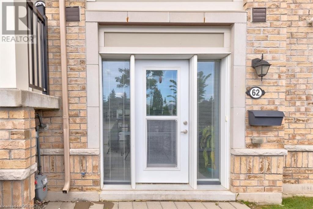 250 Sunny Meadow Boulevard Unit# 62, Brampton, Ontario  L6R 3Y7 - Photo 3 - 40483178