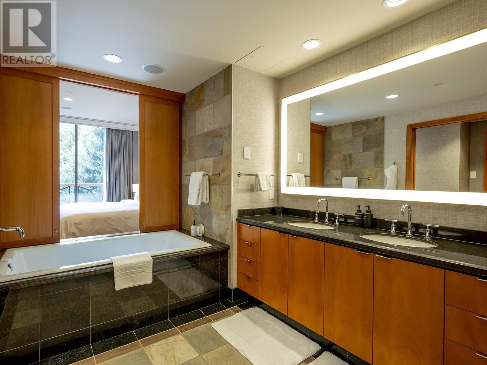 37 4617 Blackcomb Way, Whistler, British Columbia  V8E 0Y4 - Photo 19 - R2815102