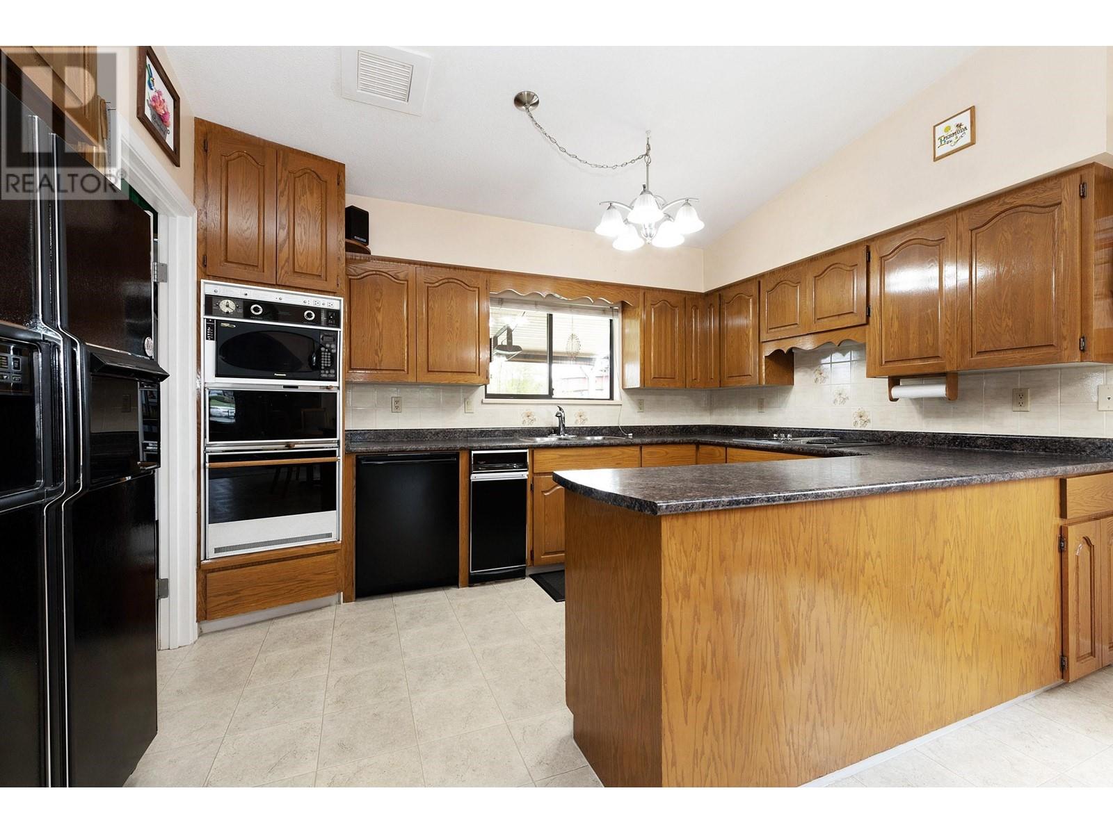 11659 229 Street, Maple Ridge, British Columbia  V2X 8N7 - Photo 8 - R2814681
