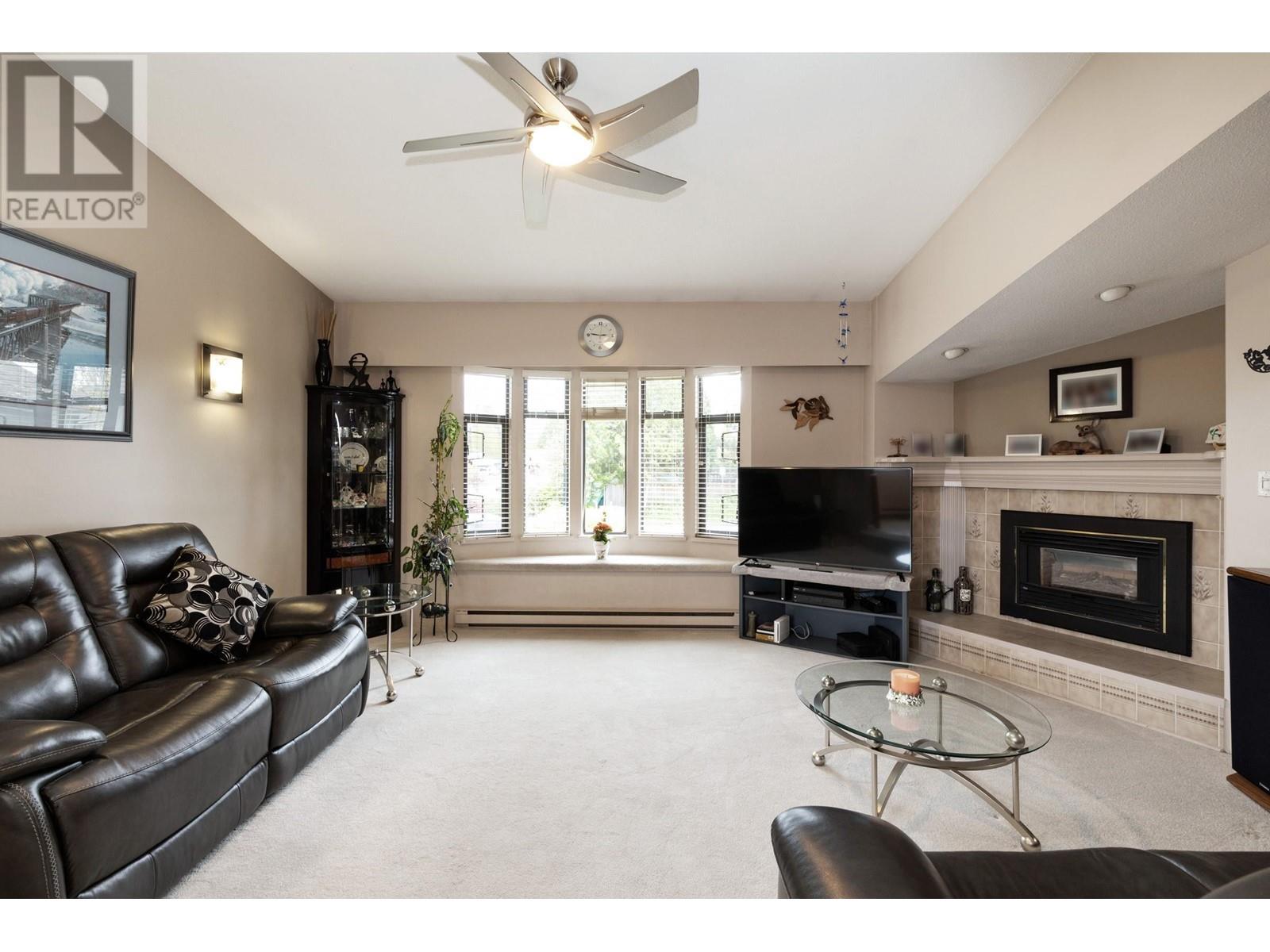 11659 229 Street, Maple Ridge, British Columbia  V2X 8N7 - Photo 2 - R2814681