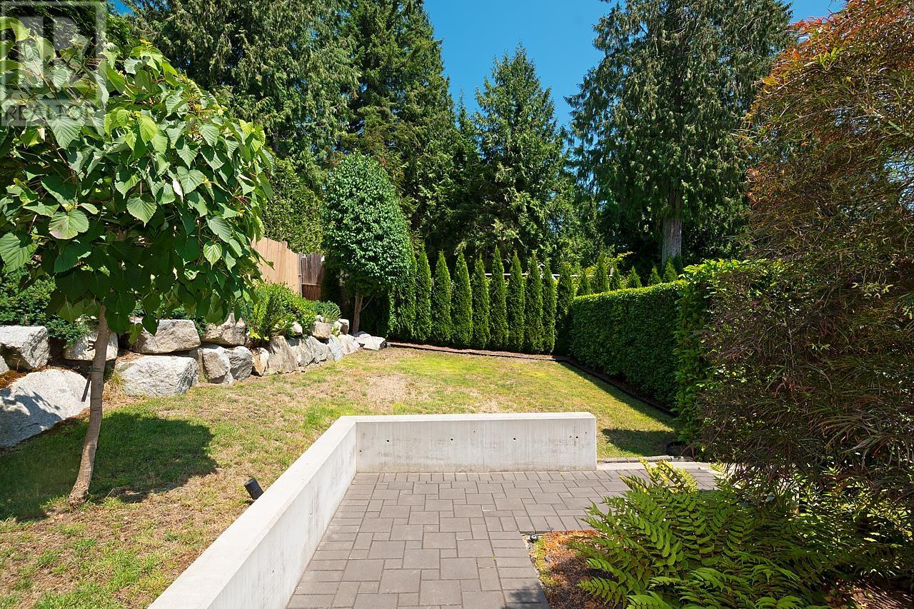 4665 Caulfeild Drive, West Vancouver, British Columbia  V7W 1E9 - Photo 26 - R2815106