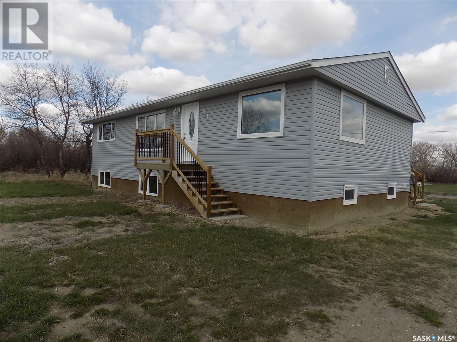 106 Heward Street, Griffin, Saskatchewan  S0C 1G0 - Photo 1 - SK945231