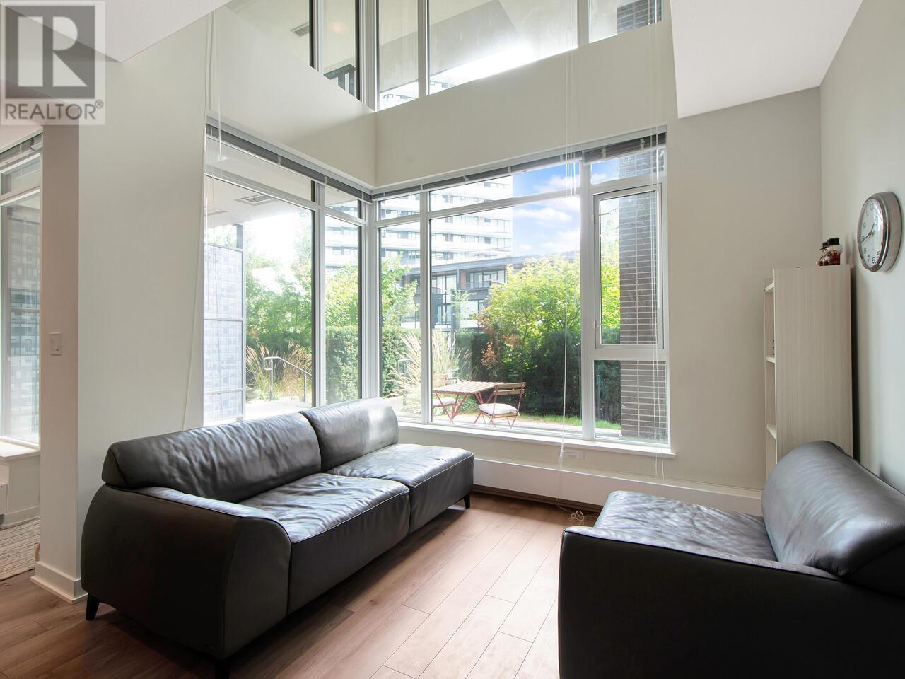 8840 University Crescent, Burnaby, British Columbia  V5A 4Y8 - Photo 4 - R2814874