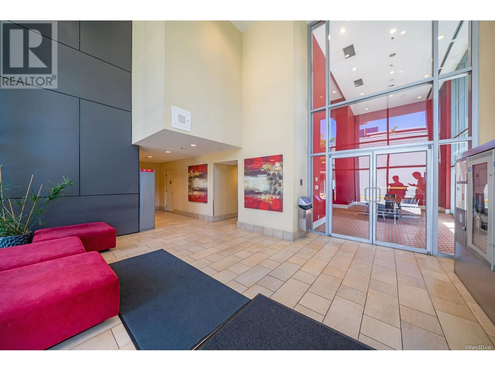 508 131 Regiment Square, Vancouver, British Columbia  V6B 1X6 - Photo 2 - R2806536