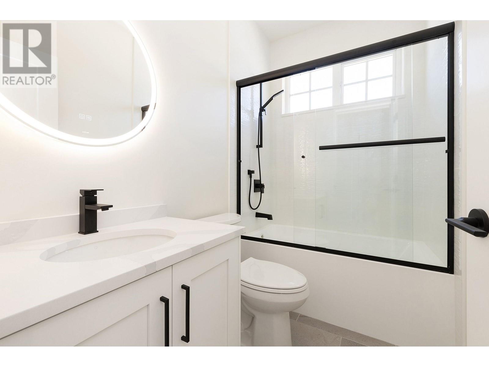 101 1048 Madore Avenue, Coquitlam, British Columbia  V3K 3B8 - Photo 16 - R2815211