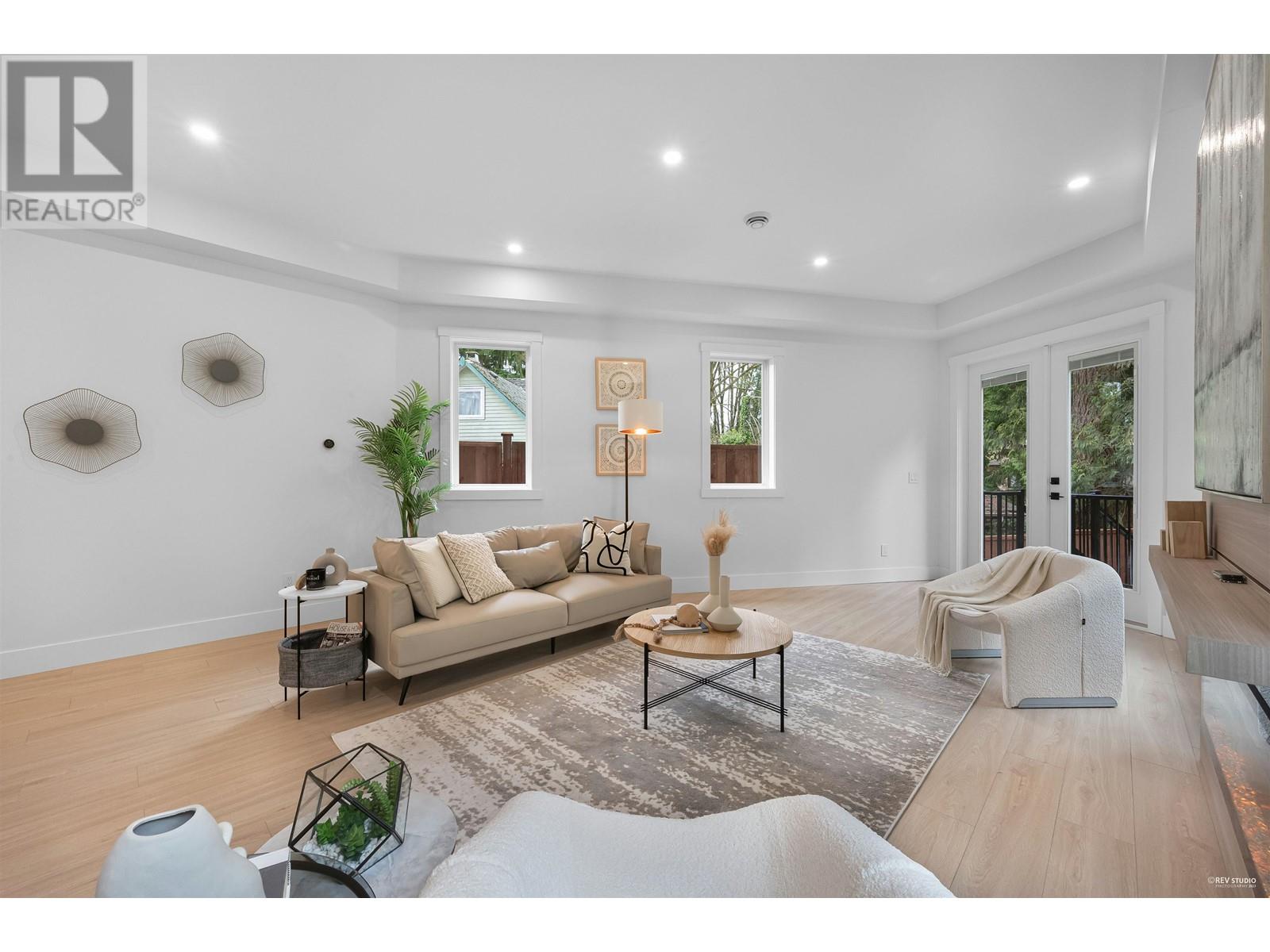 101 1334 Charland Avenue, Coquitlam, British Columbia  V3K 3L3 - Photo 11 - R2815248