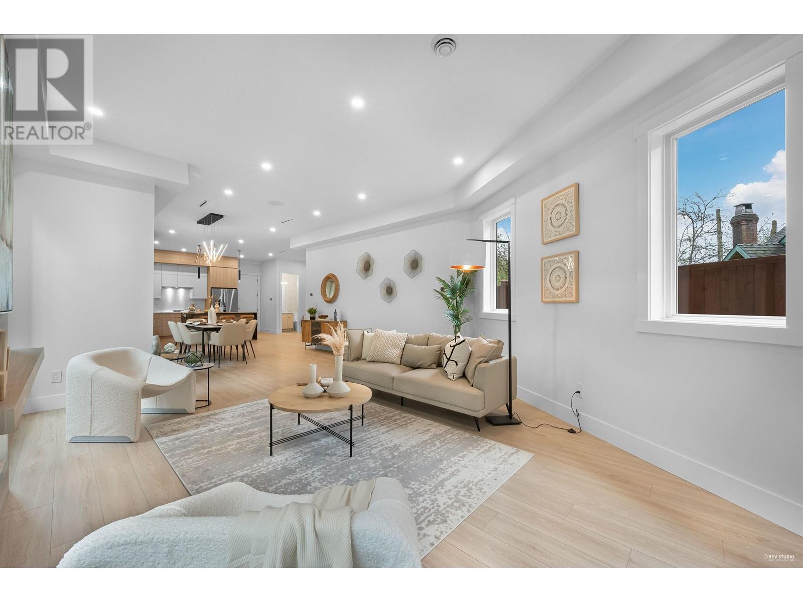 101 1334 Charland Avenue, Coquitlam, British Columbia  V3K 3L3 - Photo 13 - R2815248