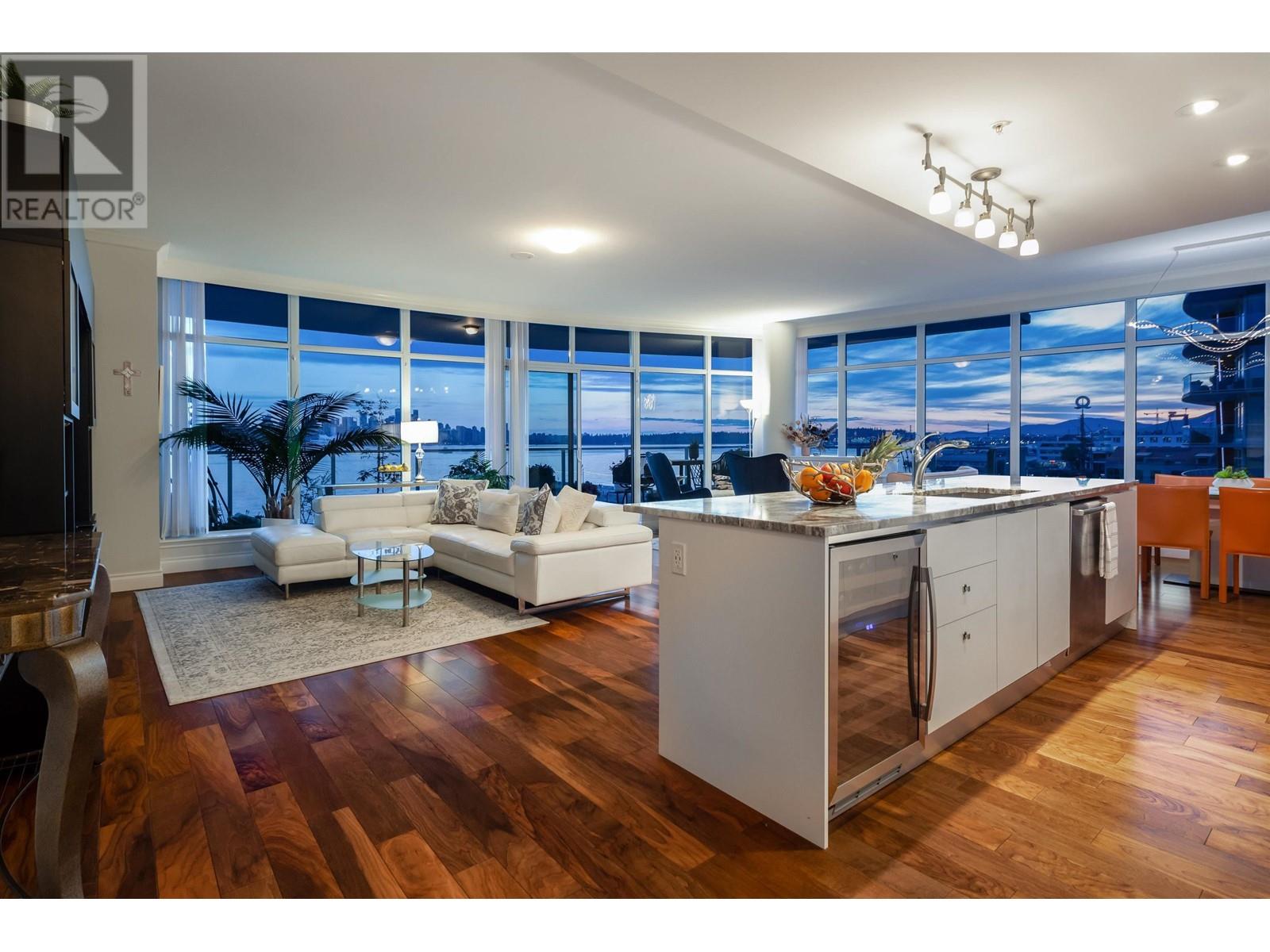 402 185 Victory Ship Way, North Vancouver, British Columbia  V7L 0G2 - Photo 18 - R2815266