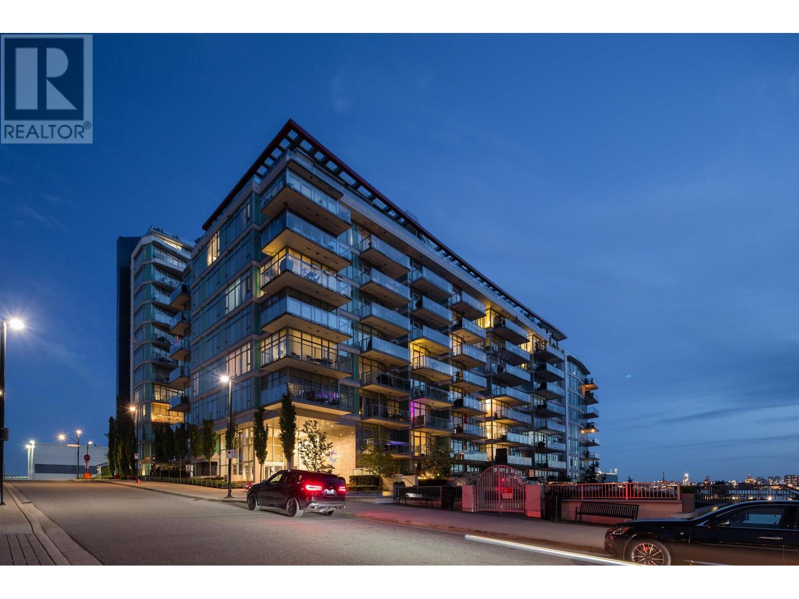 402 185 Victory Ship Way, North Vancouver, British Columbia  V7L 0G2 - Photo 2 - R2815266