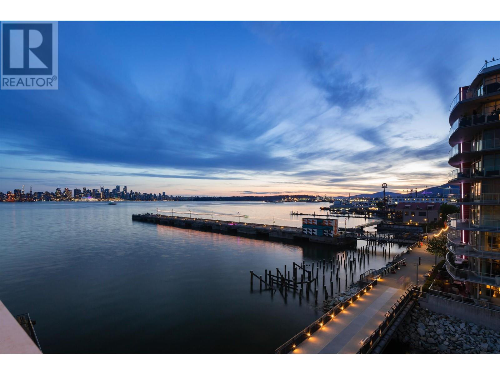 402 185 Victory Ship Way, North Vancouver, British Columbia  V7L 0G2 - Photo 9 - R2815266