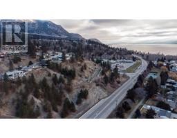 4149 97 Highway, Peachland