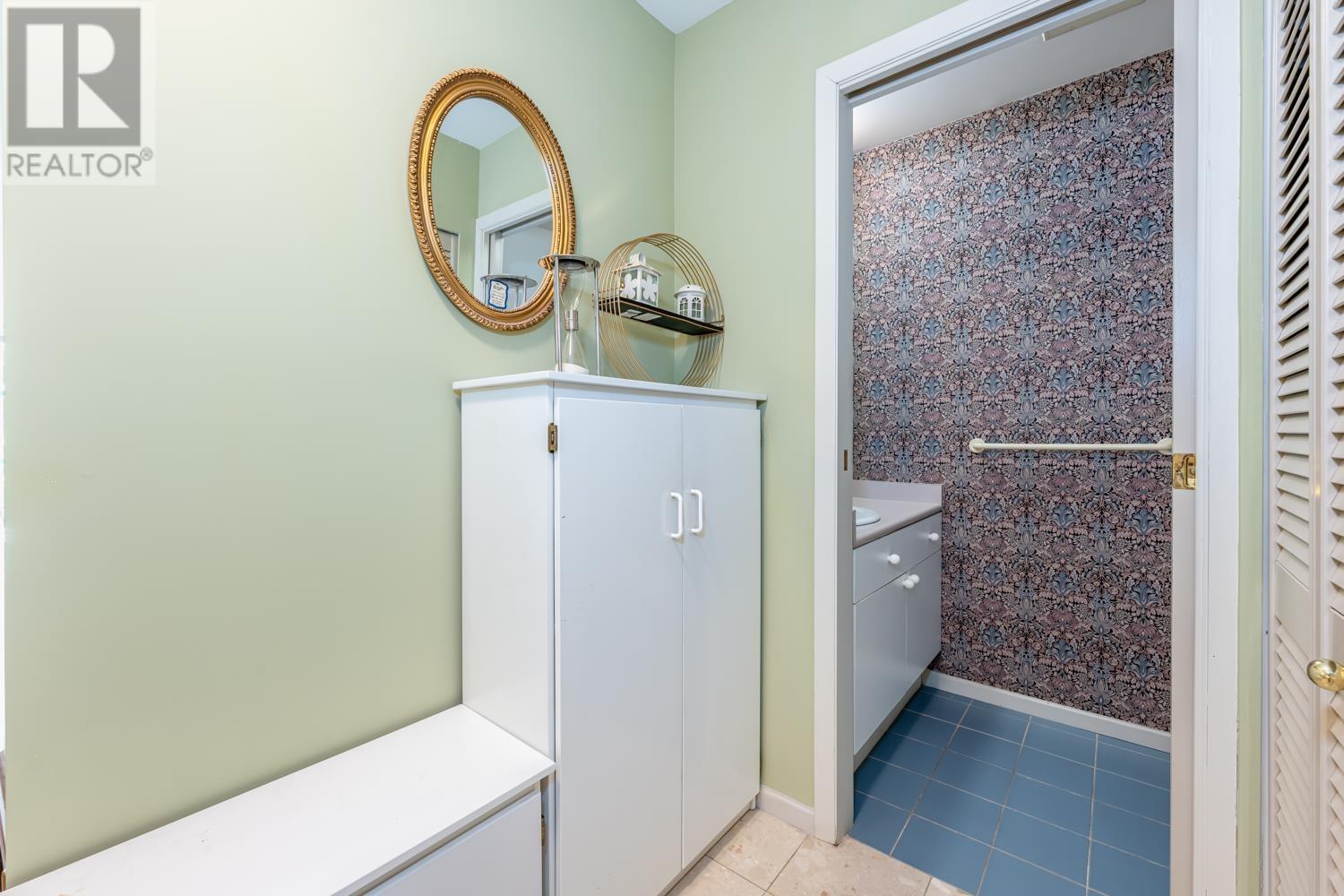 204 3133 Cambie Street, Vancouver, British Columbia  V5Z 4N2 - Photo 2 - R2815348