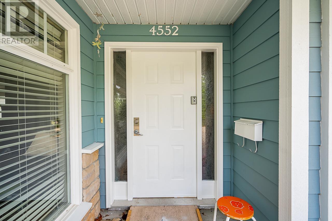 4552-56 51 Street, Delta, British Columbia  V4K 2V7 - Photo 3 - R2814051