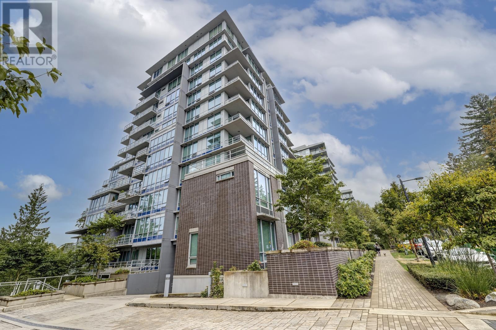9078 University Crescent, Burnaby, British Columbia  V5A 0C9 - Photo 1 - R2815438