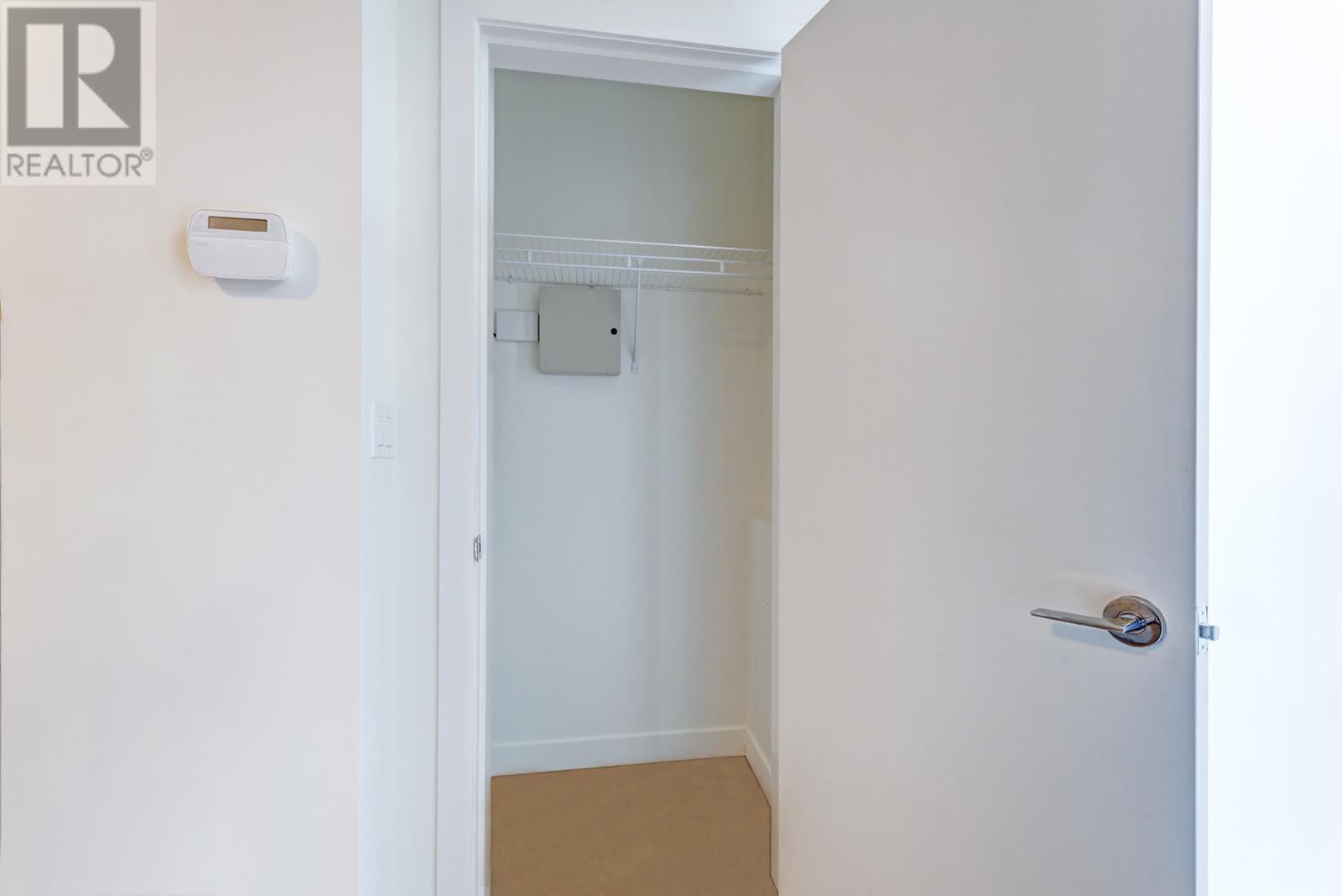 9078 University Crescent, Burnaby, British Columbia  V5A 0C9 - Photo 10 - R2815438