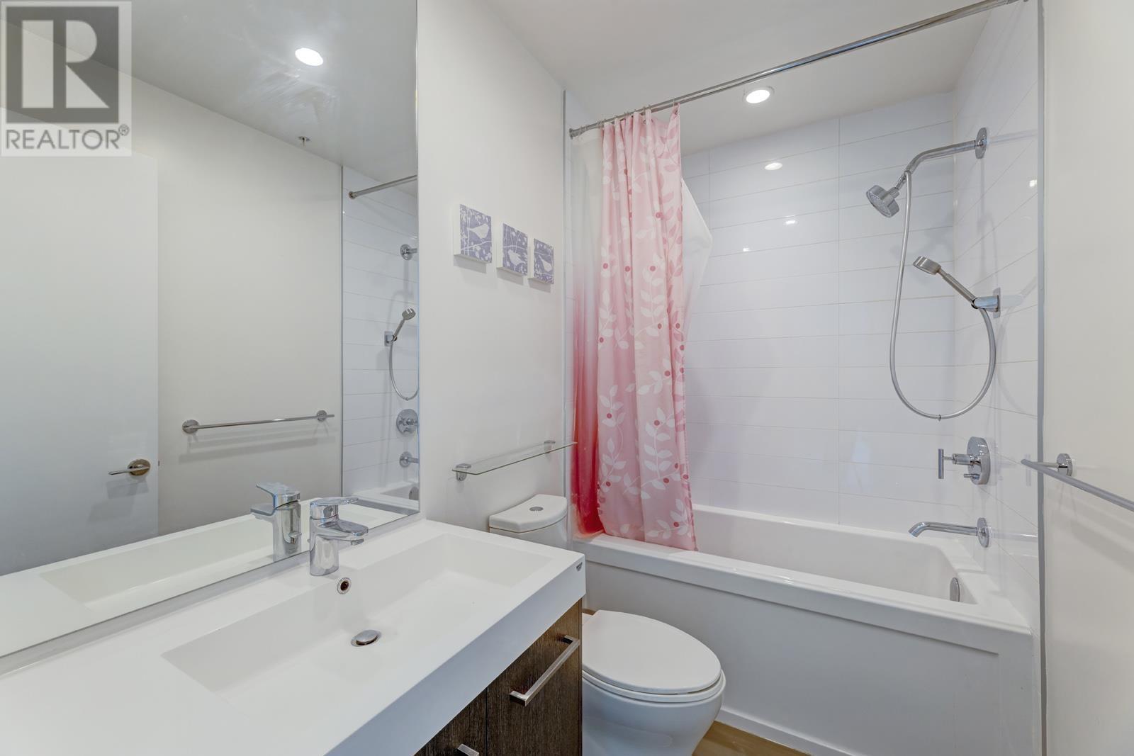9078 University Crescent, Burnaby, British Columbia  V5A 0C9 - Photo 13 - R2815438