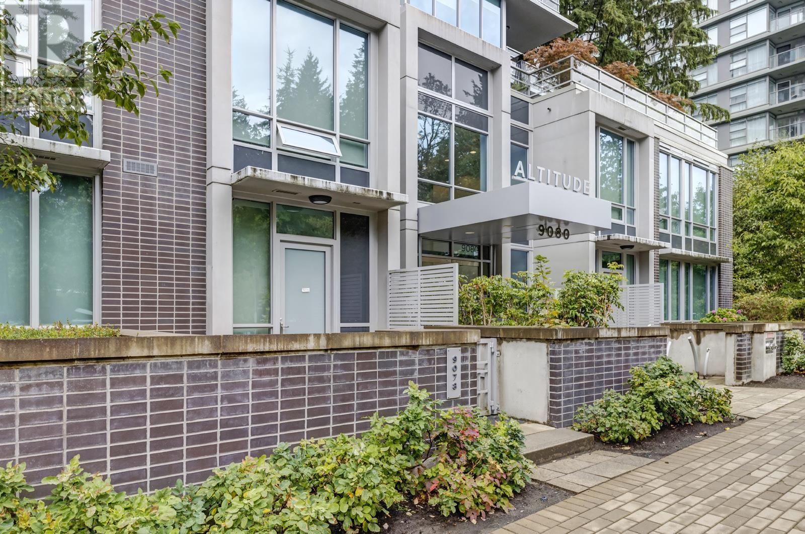9078 University Crescent, Burnaby, British Columbia  V5A 0C9 - Photo 3 - R2815438