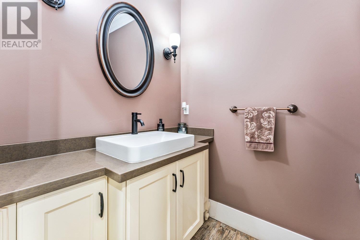 5255 Lynn Place, Delta, British Columbia  V4K 1E7 - Photo 5 - R2815376