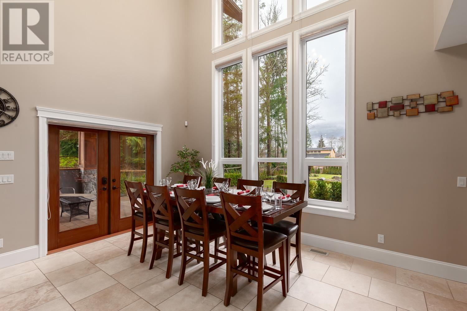 40211 Garibaldi Way, Squamish, British Columbia  V0N 1T0 - Photo 4 - R2815382