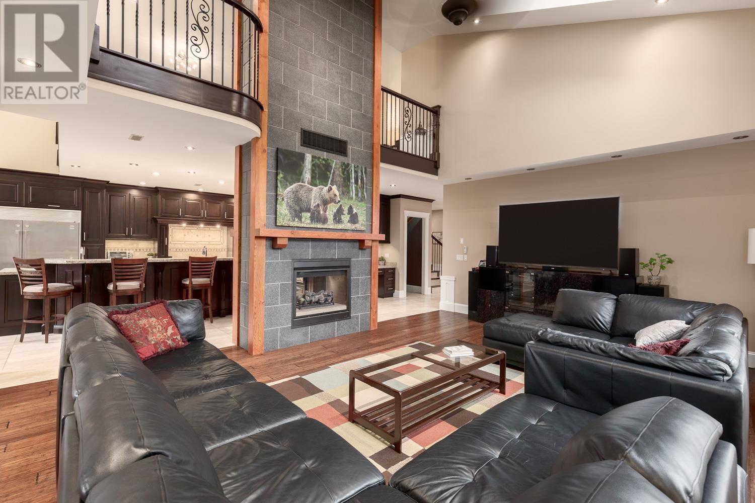 40211 Garibaldi Way, Squamish, British Columbia  V0N 1T0 - Photo 8 - R2815382