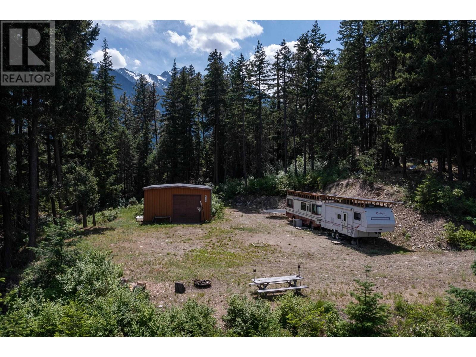 9840 Anderson Place, Pemberton, British Columbia  V0N 1L0 - Photo 12 - R2815401