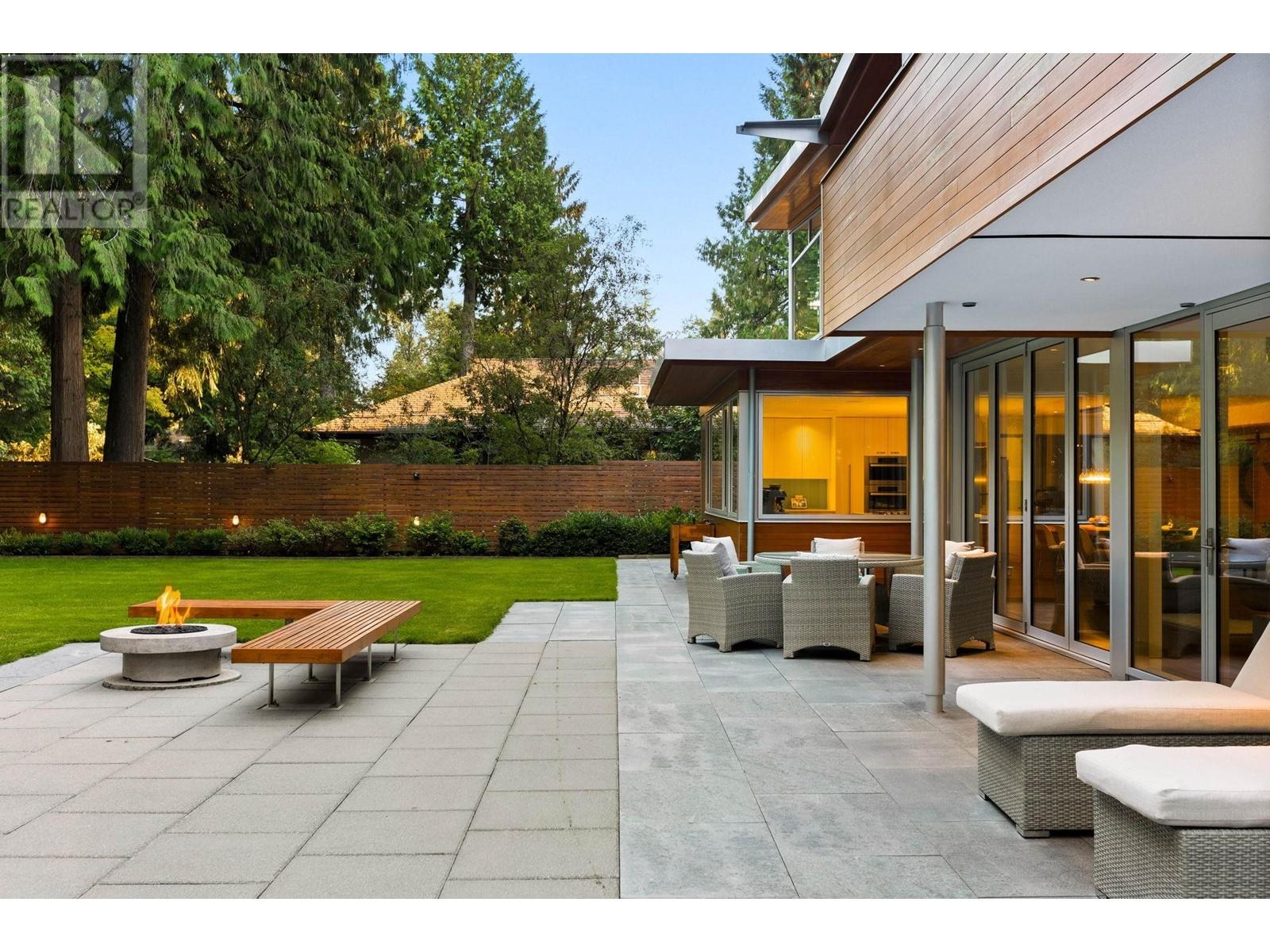 2580 Colwood Drive, North Vancouver, British Columbia  V7R 2R1 - Photo 31 - R2814033