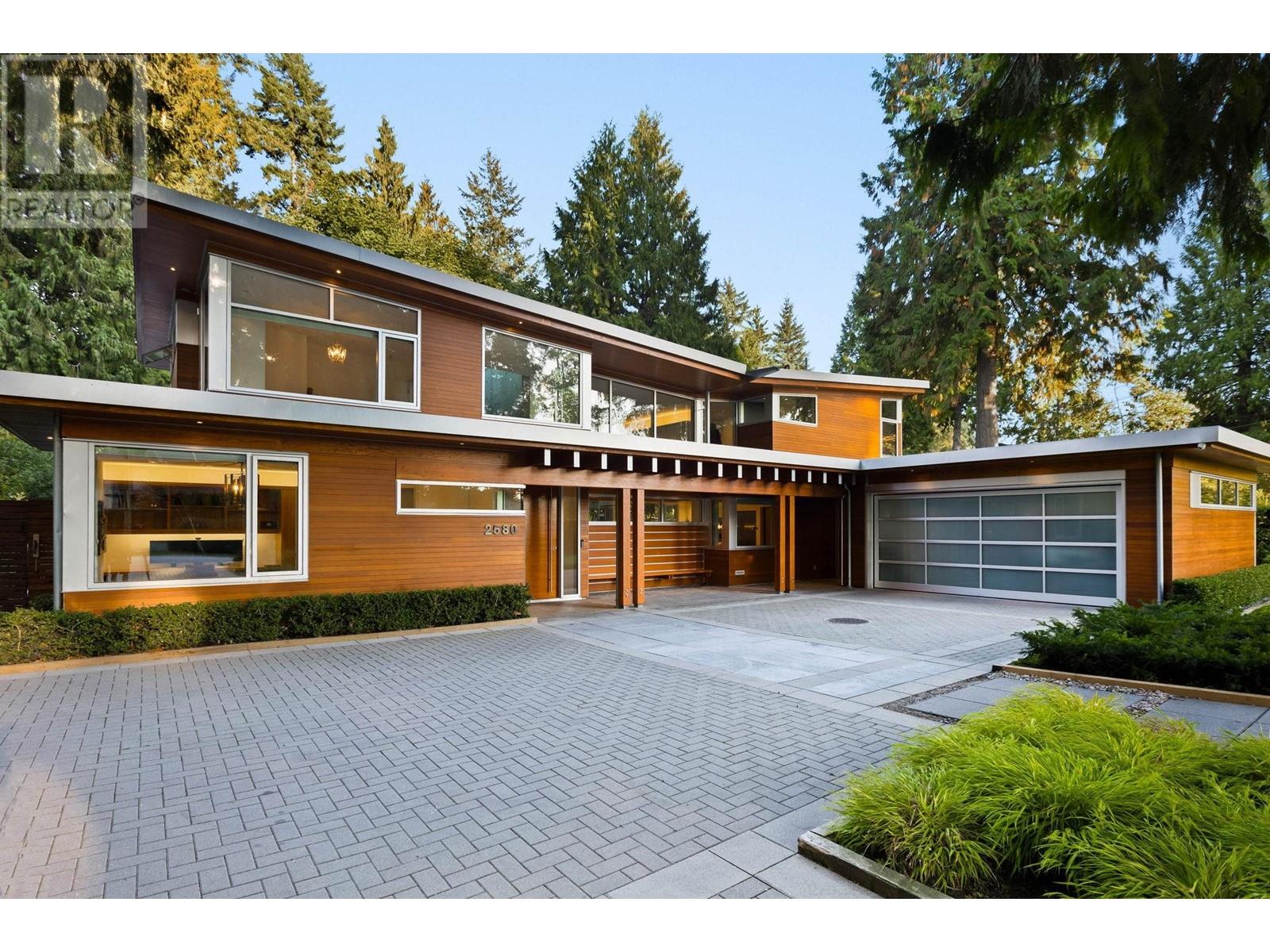 2580 COLWOOD DRIVE, north vancouver, British Columbia