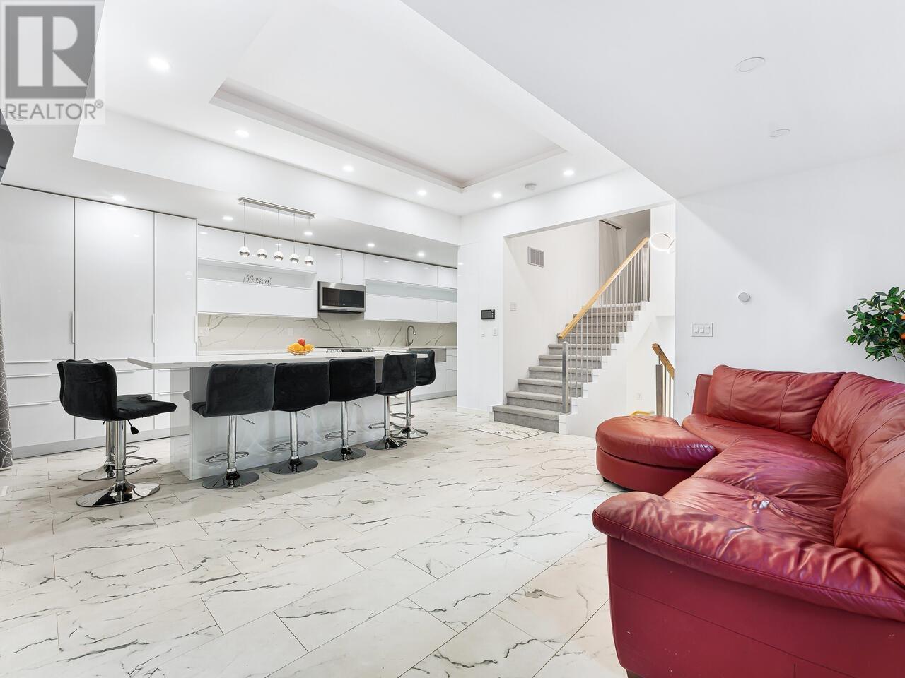 20623 114 Avenue, Maple Ridge, British Columbia  V2X 1J7 - Photo 3 - R2815436