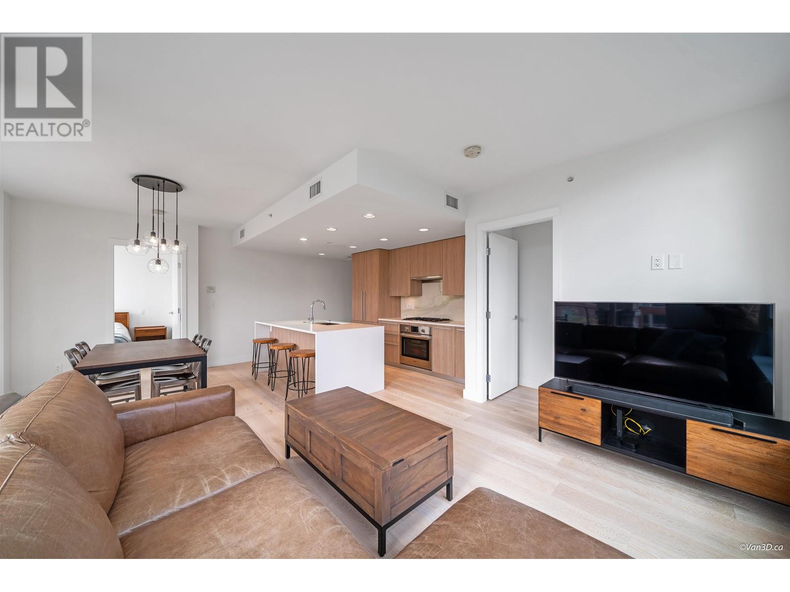 211 2738 Library Lane, North Vancouver, British Columbia  V7J 0B3 - Photo 10 - R2815073