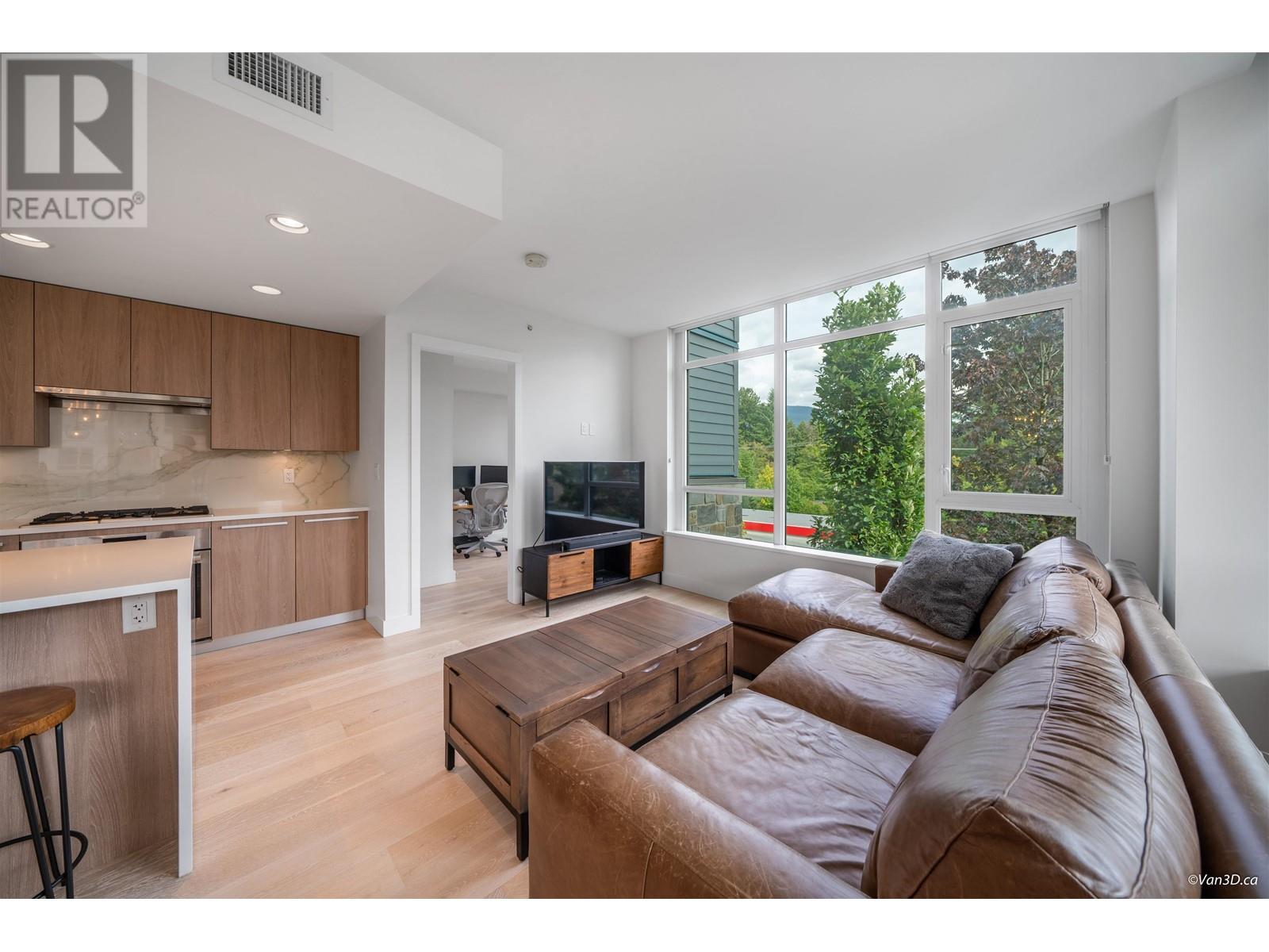 211 2738 Library Lane, North Vancouver, British Columbia  V7J 0B3 - Photo 11 - R2815073
