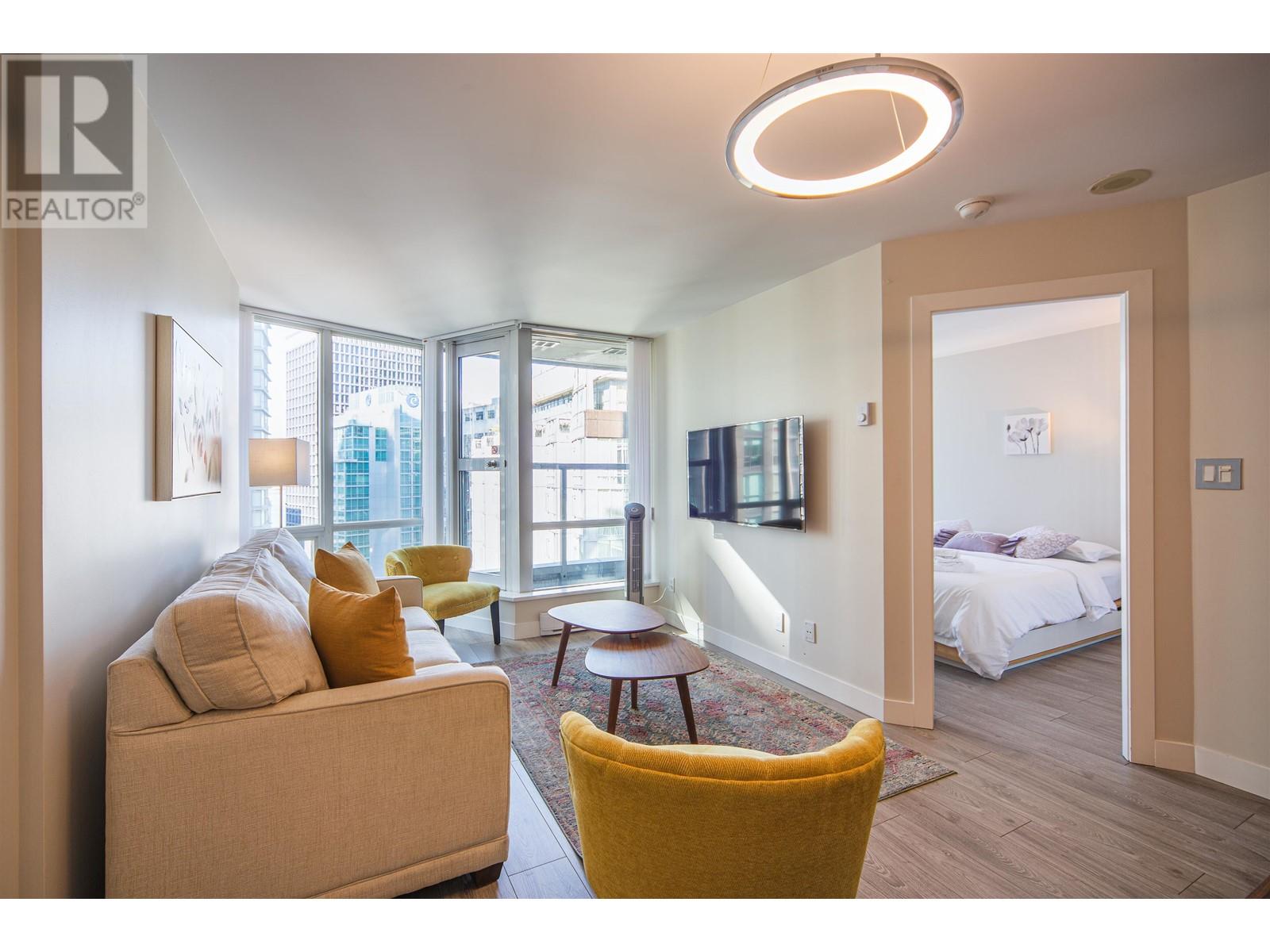 1802 1166 Melville Street, Vancouver, British Columbia  V6E 4P5 - Photo 2 - R2815526