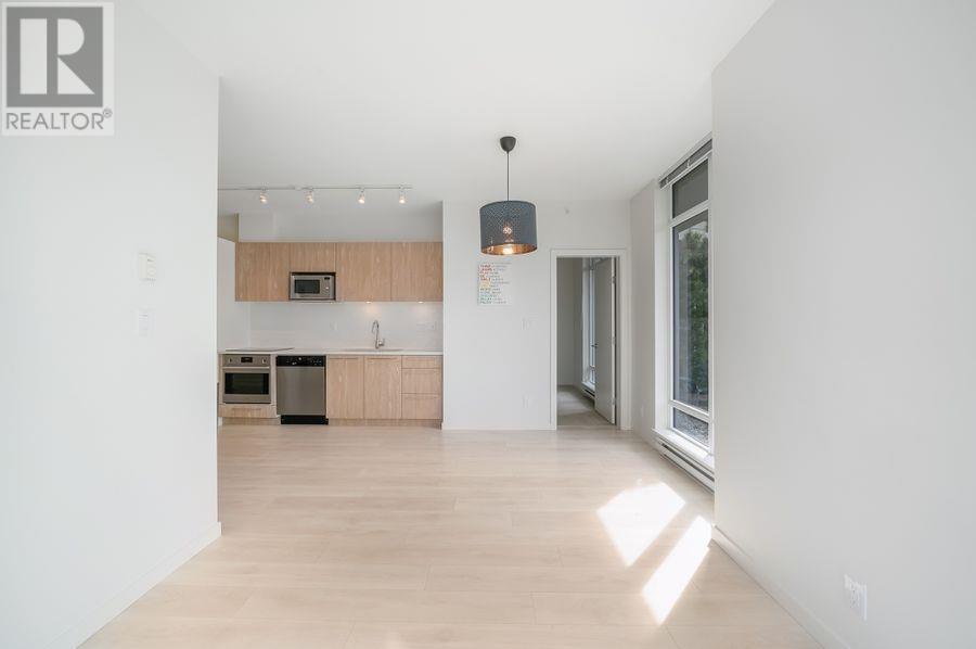 202 691 North Road, Coquitlam, British Columbia  V3J 0H9 - Photo 10 - R2813102