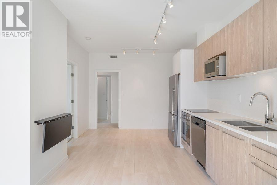 202 691 North Road, Coquitlam, British Columbia  V3J 0H9 - Photo 9 - R2813102