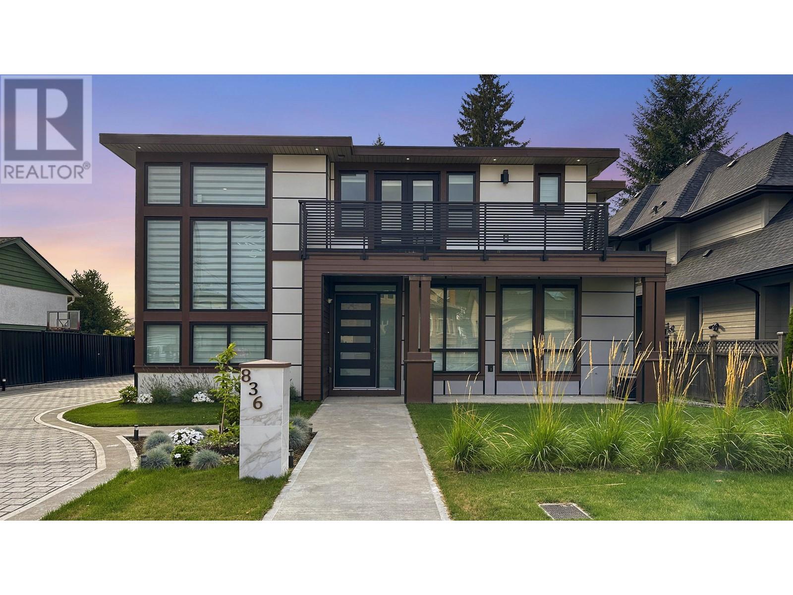 836 MACINTOSH STREET, coquitlam, British Columbia