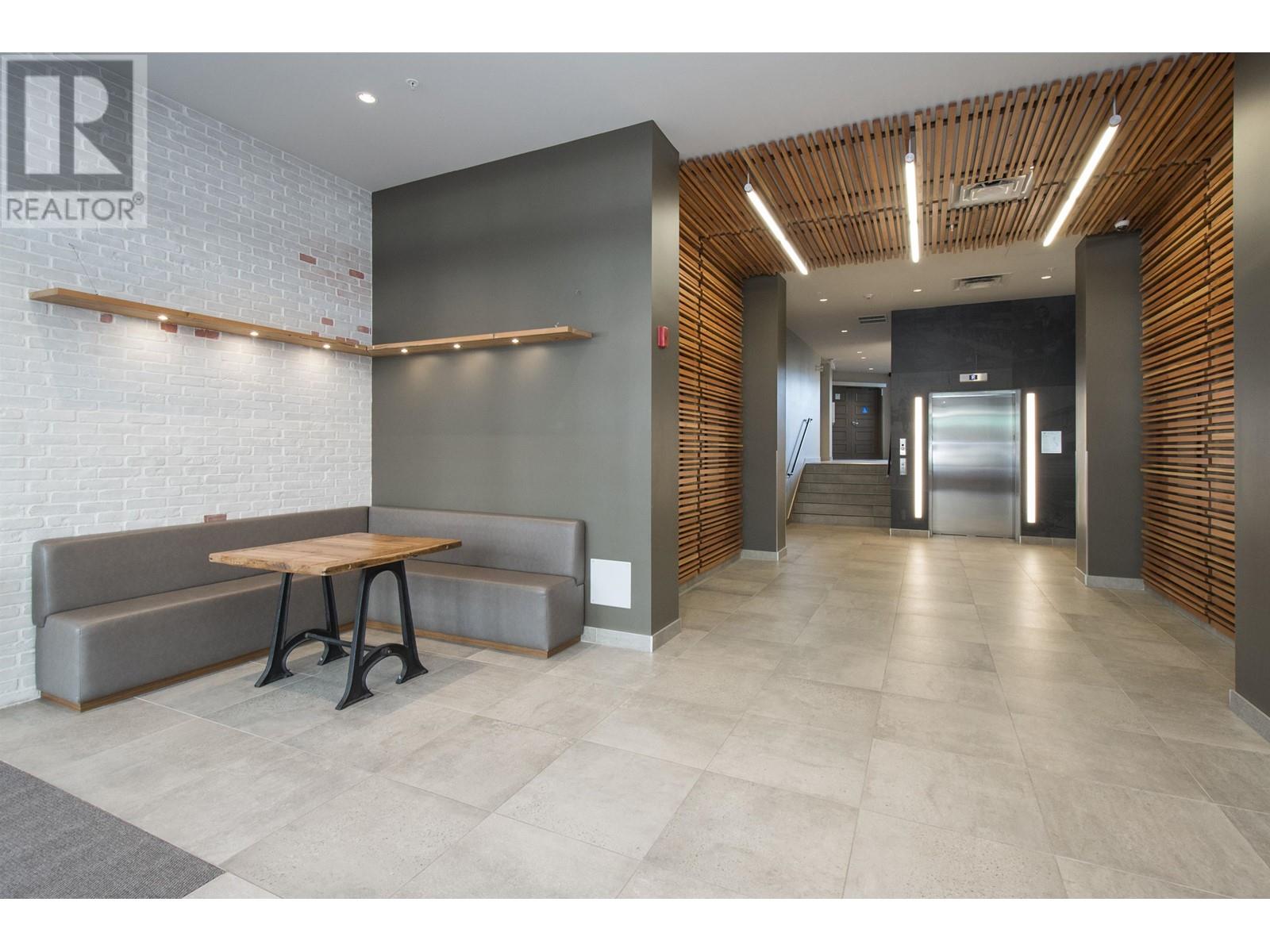 207 105 W 2nd Street, North Vancouver, British Columbia  V7M 0E3 - Photo 3 - R2813849