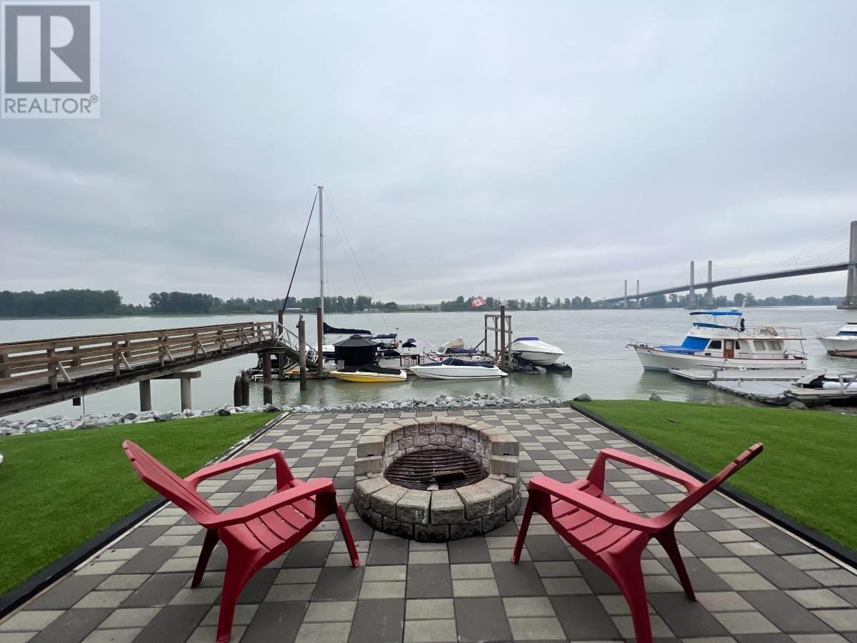 20194 Warf Street, Maple Ridge, British Columbia  V2X 1A3 - Photo 22 - R2815531