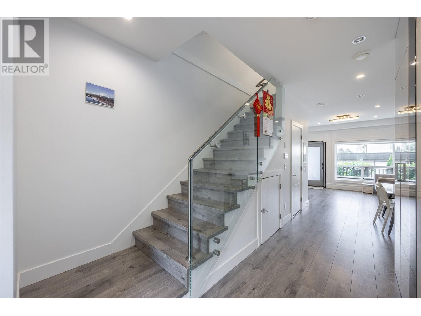 102 7088 Sperling Avenue, Burnaby, British Columbia  V5E 2W3 - Photo 10 - R2815006