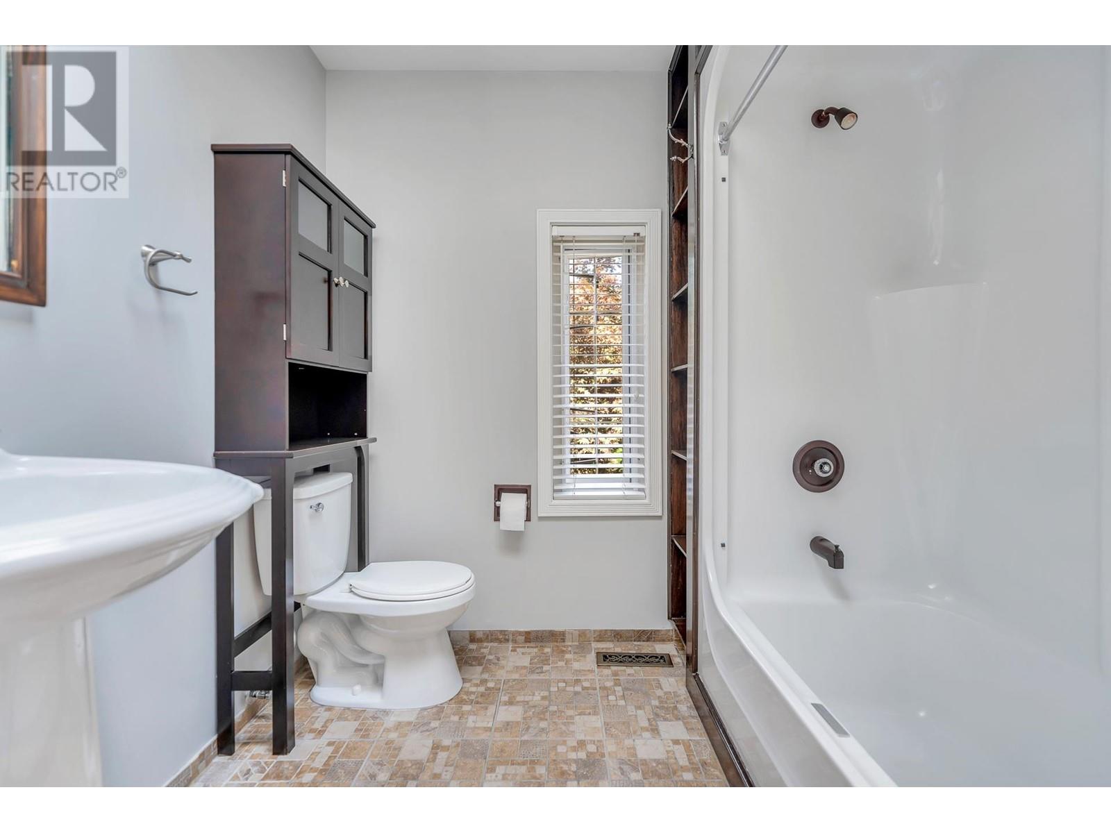 20827 Stoney Avenue, Maple Ridge, British Columbia  V2X 7T2 - Photo 23 - R2815153