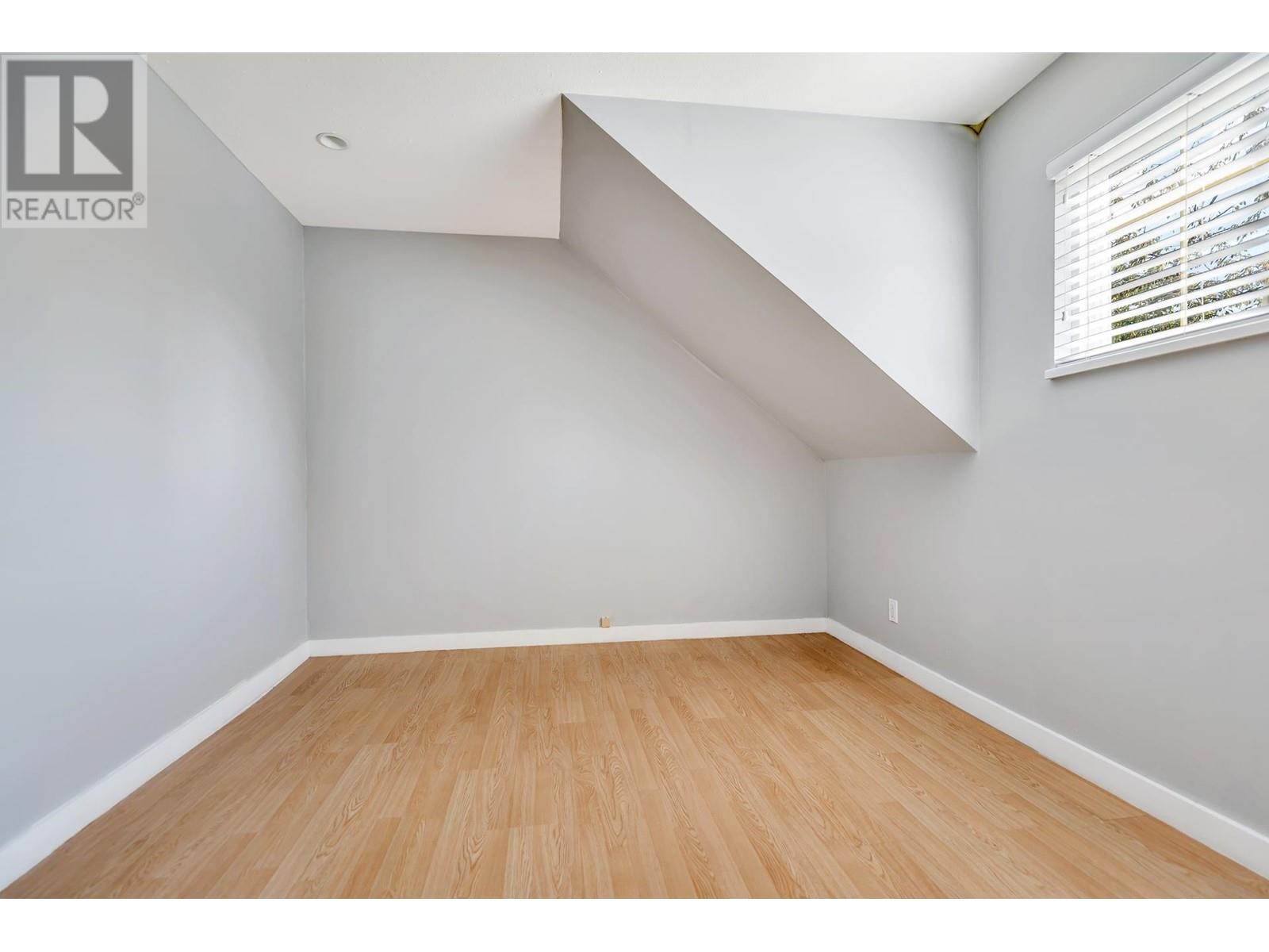 20827 Stoney Avenue, Maple Ridge, British Columbia  V2X 7T2 - Photo 26 - R2815153