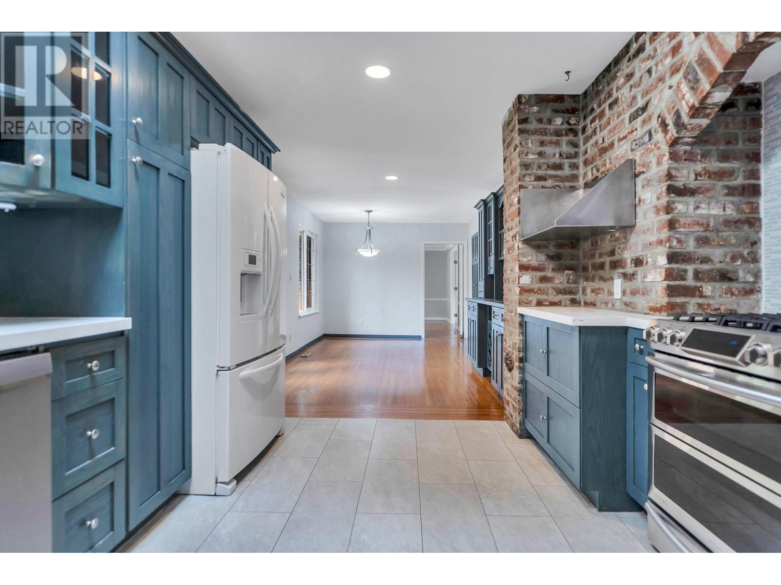 20827 Stoney Avenue, Maple Ridge, British Columbia  V2X 7T2 - Photo 17 - R2815153