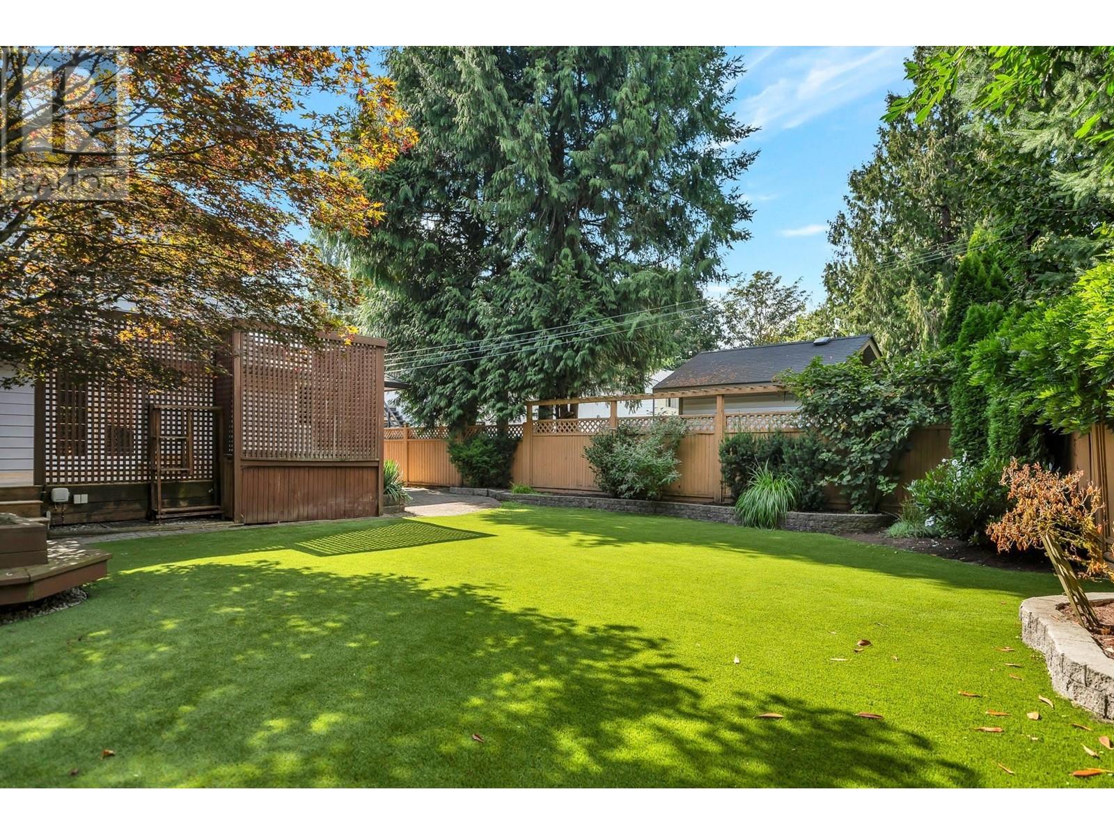 20827 Stoney Avenue, Maple Ridge, British Columbia  V2X 7T2 - Photo 37 - R2815153