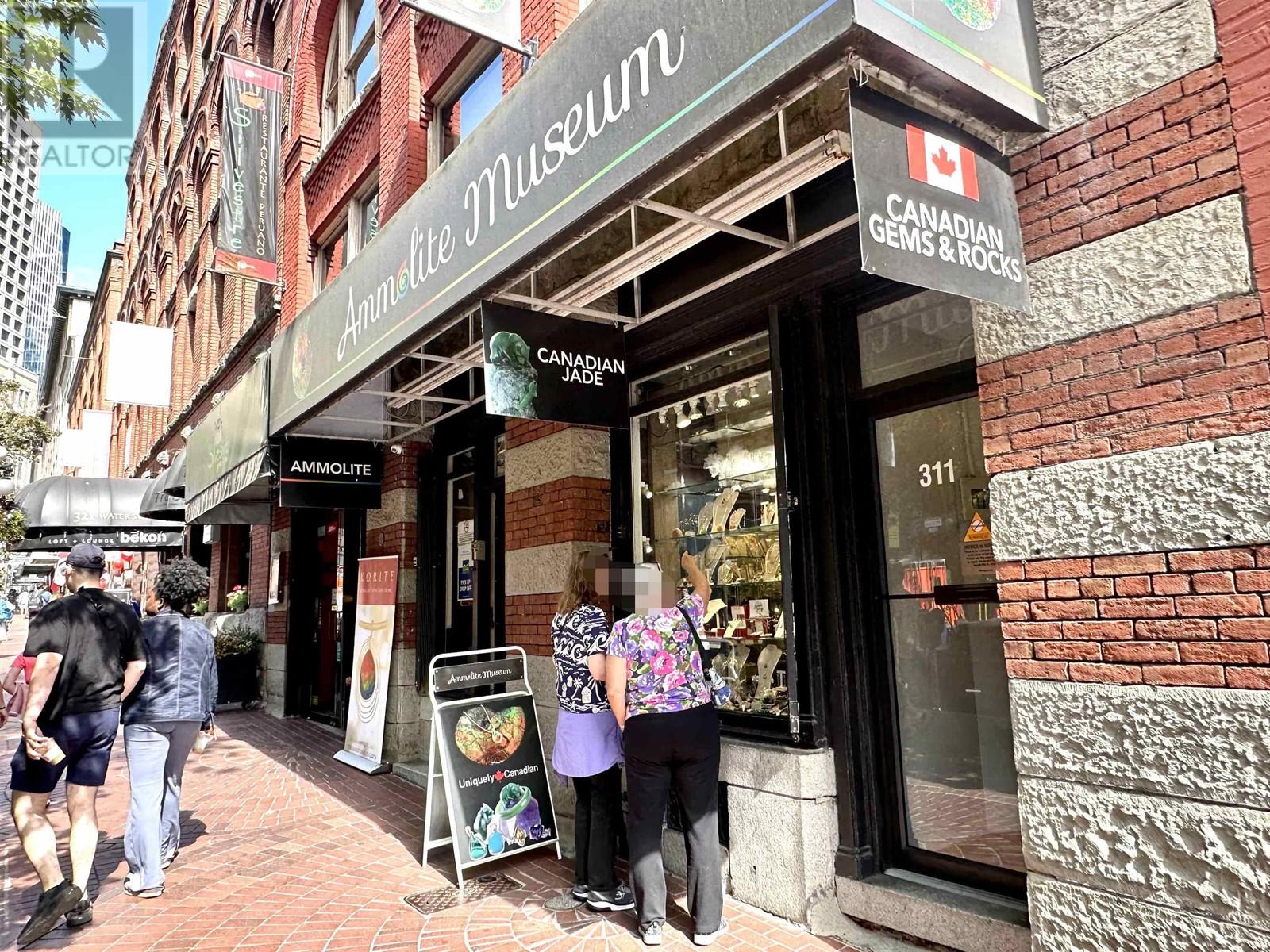 313 Water Street, Vancouver, British Columbia  V0V 0V0 - Photo 1 - C8046586