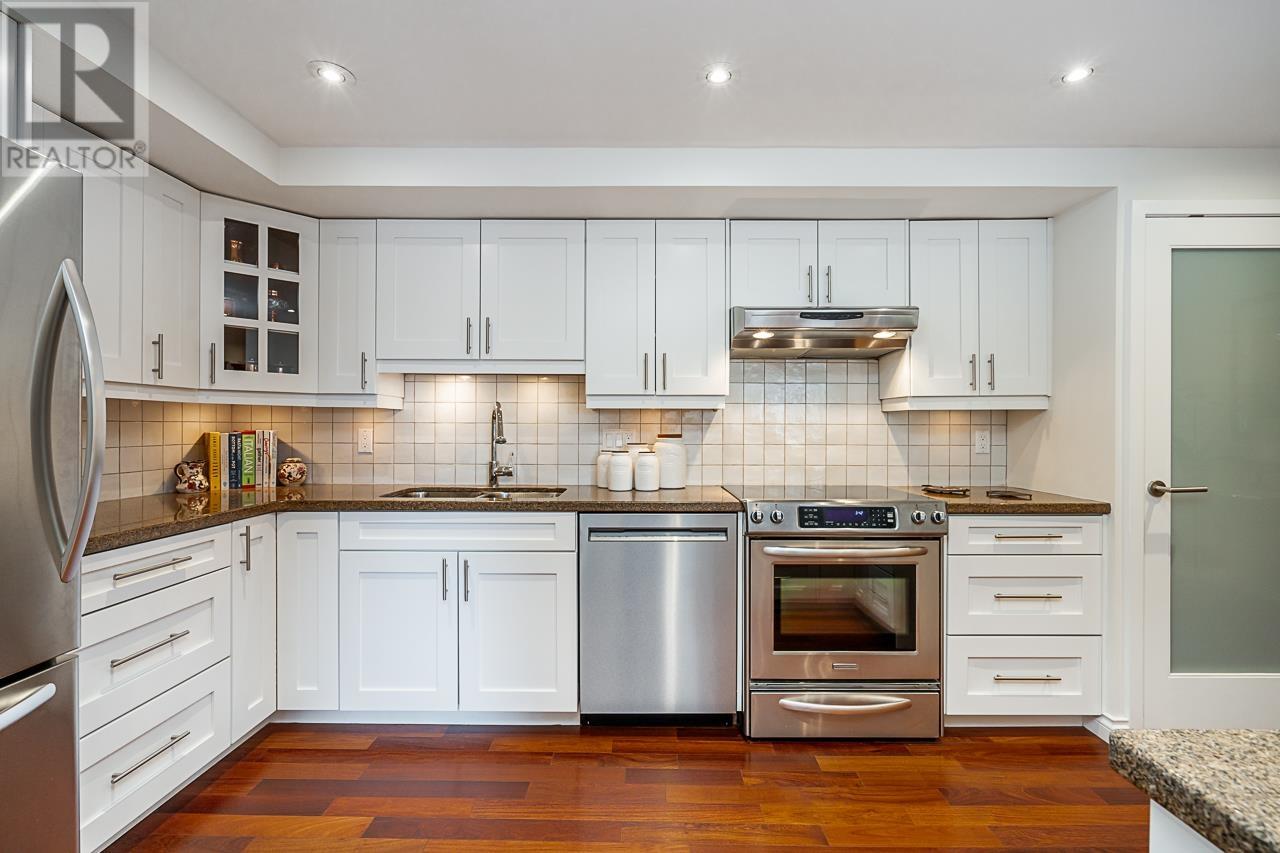 704 1450 PENNYFARTHING DRIVE, vancouver, British Columbia