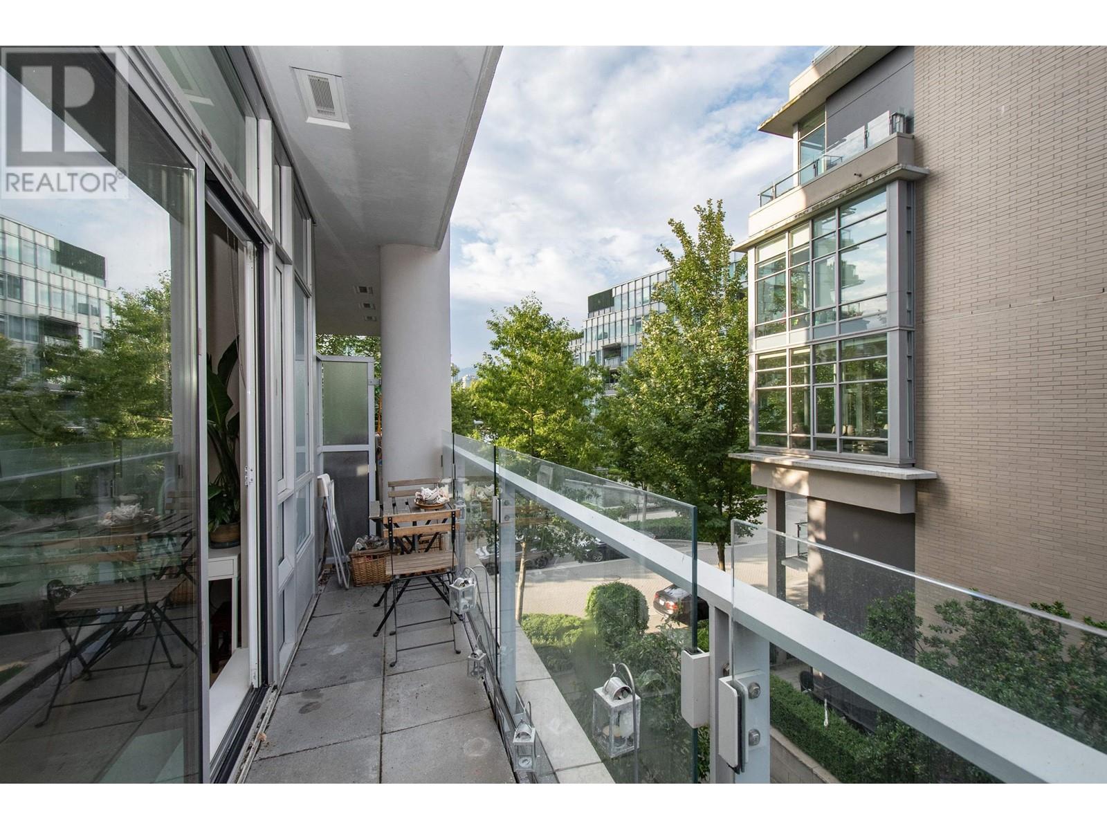 309 1616 Columbia Street, Vancouver, British Columbia  V5Y 0B7 - Photo 5 - R2815593