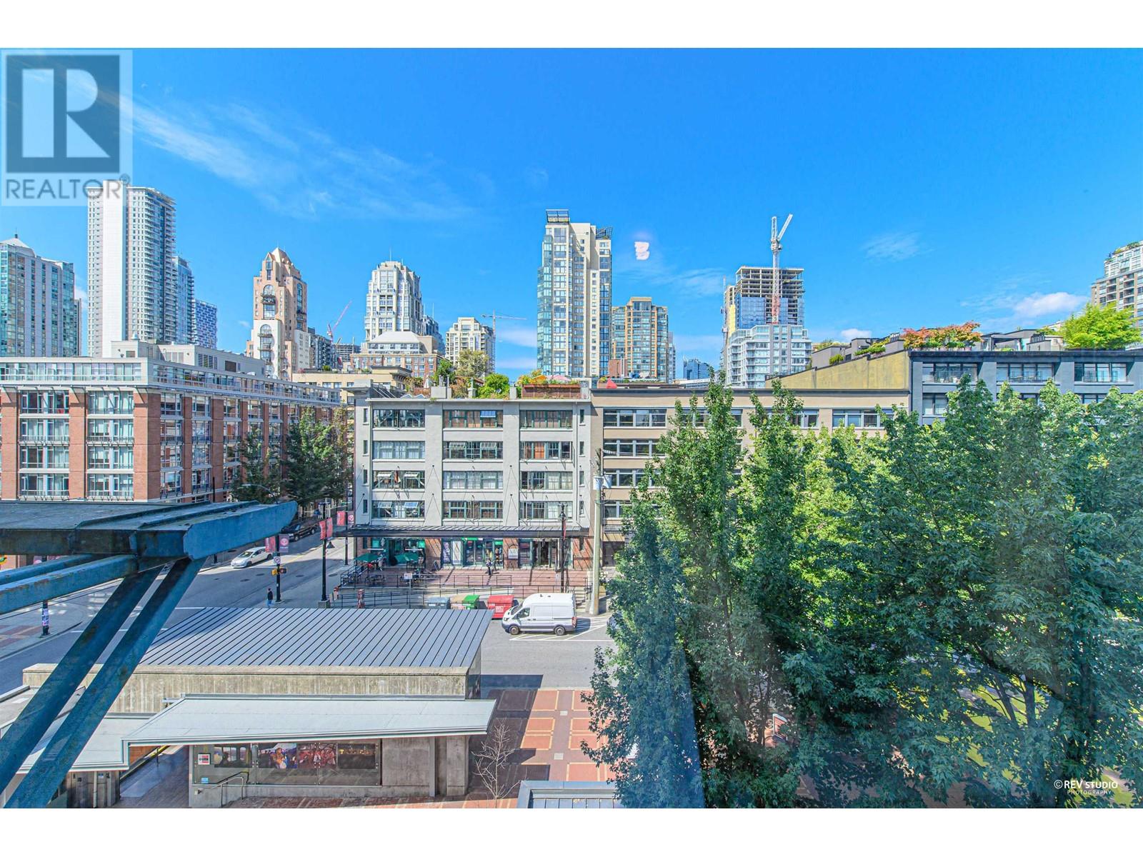 Listing Picture 16 of 18 : 602 283 DAVIE STREET, Vancouver / 溫哥華 - 魯藝地產 Yvonne Lu Group - MLS Medallion Club Member