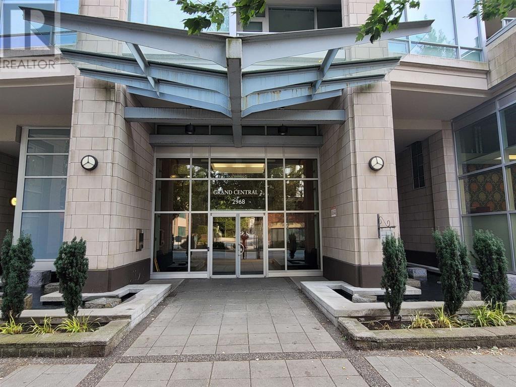 1805 2968 GLEN DRIVE, coquitlam, British Columbia