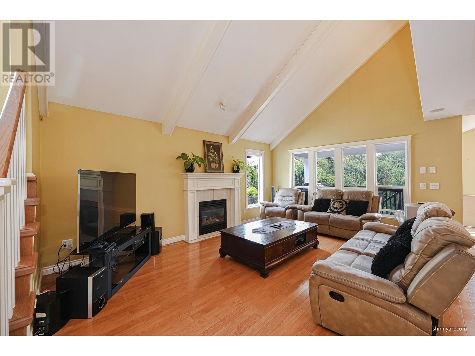 23766 110 Avenue, Maple Ridge, British Columbia  V2W 1E7 - Photo 6 - R2814294